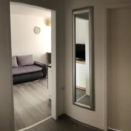 Apartment Florian *